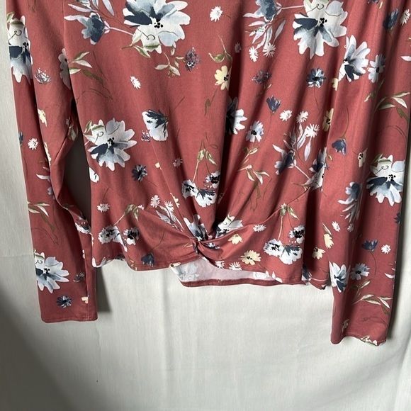 By & By Top - Picture 4 of 12